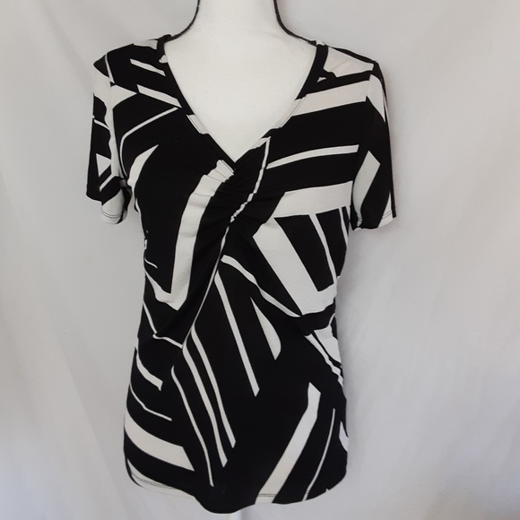 JACLYN SMITH Abrstract Blouse - Picture 1 of 5